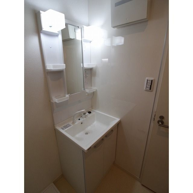 グリシーヌメゾンⅡの洗面所