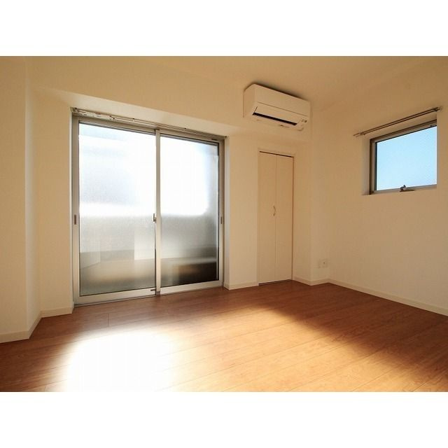 グリシーヌメゾンⅡの居間・リビング