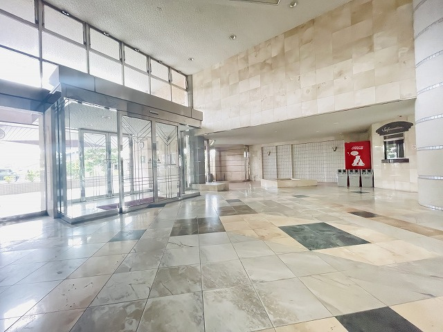 【エントランス】 | アンピール教育大前