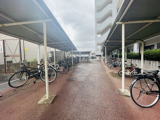 【駐輪場】 | アンピール教育大前
