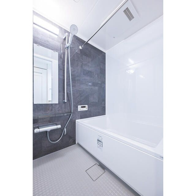 コンフォリア西麻布の浴室