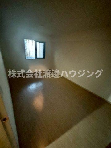 キャピタルウイングの洋室