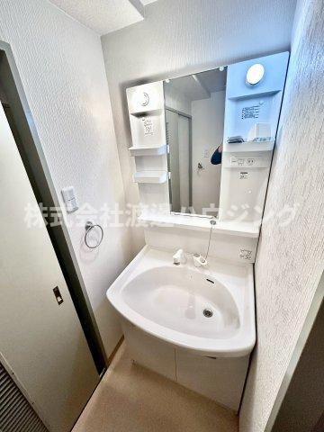 キャピタルウイングの洗面所