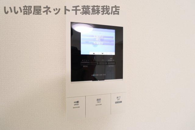 リブリ・若草 のセキュリティ|TVモニターホン付きでセキュリティ面も安心！