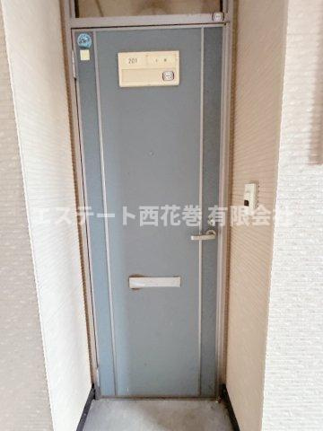 ジュネスMの玄関