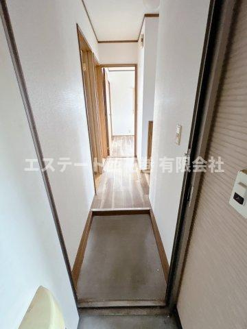 ジュネスMの玄関