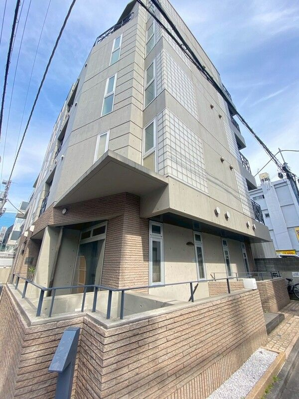 アビターレ霞町