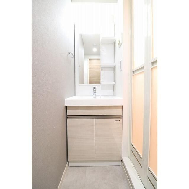 アルファコート蕨７の洗面所