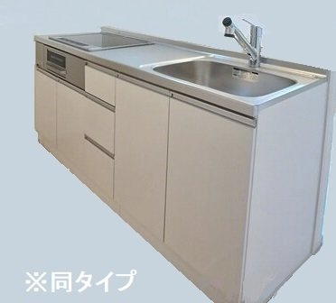 【キッチン】 | ピアチェーレ | コンパクトなキッチンで掃除もラクラク