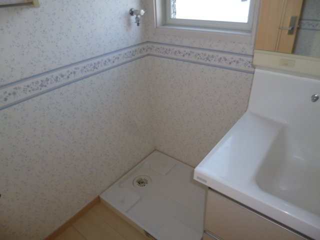 【その他】 | 西阿知町山本貸家 | 洗濯機置き場