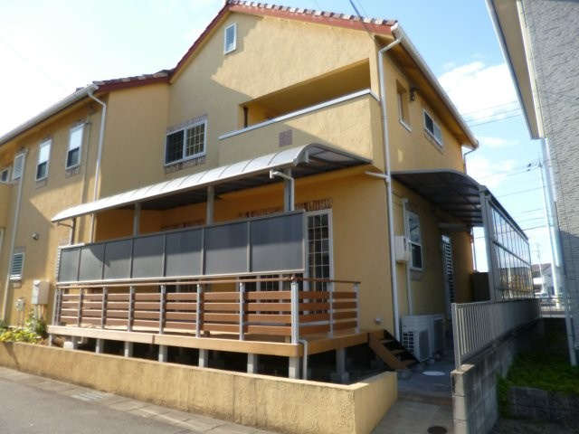 西阿知町山本貸家の外観