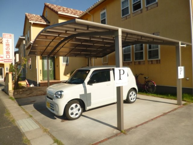 【駐車場】 | 西阿知町山本貸家 | 屋根付き２台分