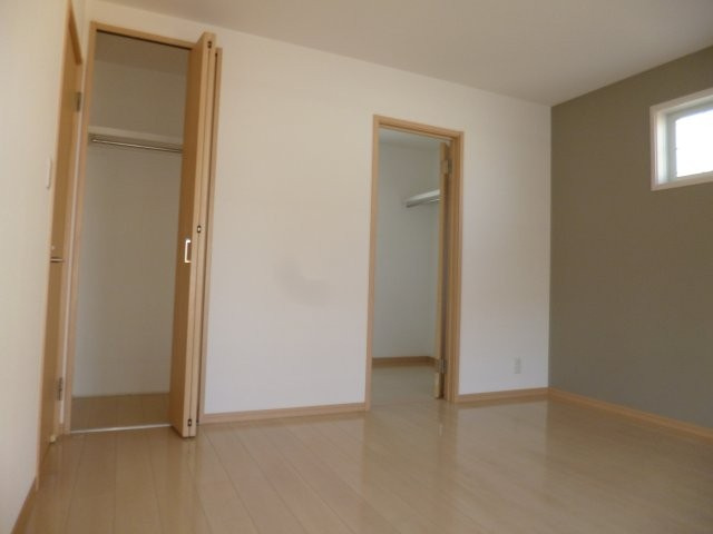 【洋室】 | 西阿知町山本貸家