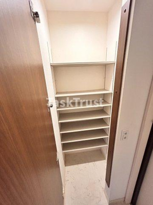 【収納】 | エミグランド野江 | ※反転タイプになります