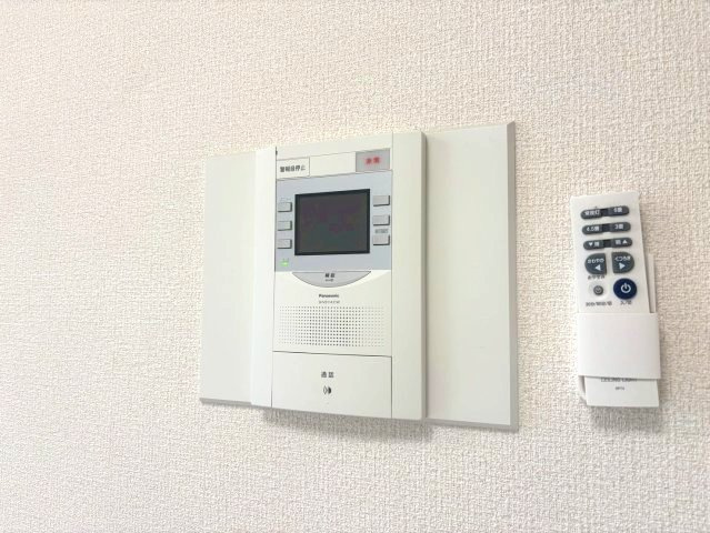 アルファビルのセキュリティ