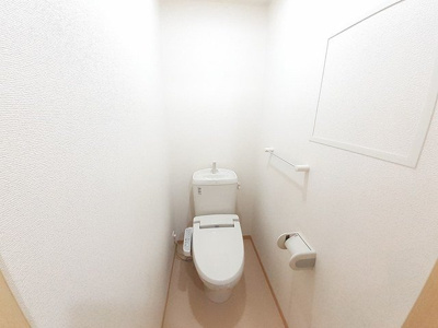 【トイレ】 | グランツ・ブルⅠ | 清潔感のあるトイレです