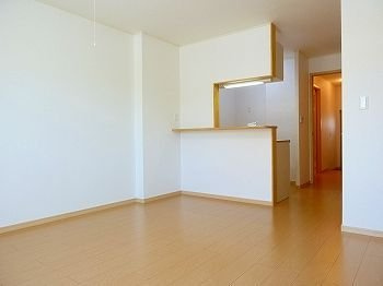 【内装】 | エレガンス・ヴィラＢ | 過ごしやすい室内です