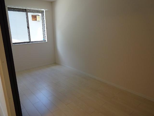 【内装】 | ユニヴァリィ　ソーエ | 洋室