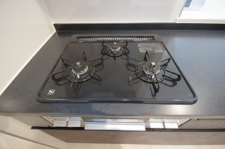 【キッチン】 | 【仲介手数料無料！！】府中市小柳町4丁目　新築戸建て（全1棟）1号棟　4390万円