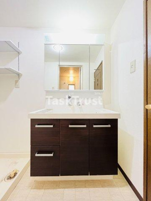 【洗面所】 | パードレ関目