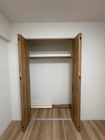 令和７年７月リフォーム完了につき即入居可能◆開放感のある間取り◆収納スペース豊富◆ユニハイム膳所の収納|クローゼット