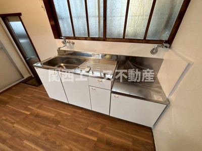  | 新池島町１丁目貸家