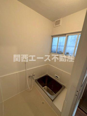  | 新池島町１丁目貸家