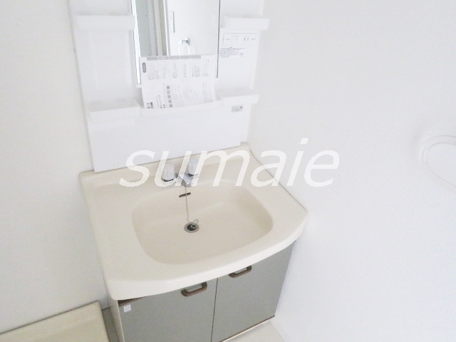 アーベインハイツの洗面所|独立洗面台です☆