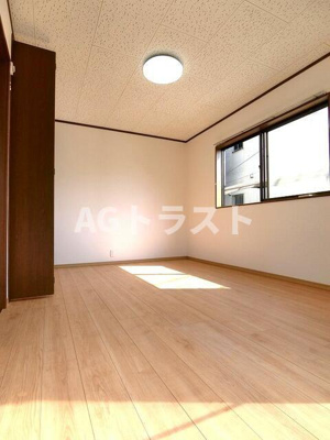 【寝室】 | グリーンフォレスト