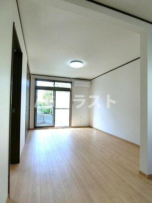 【居間・リビング】 | グリーンフォレスト