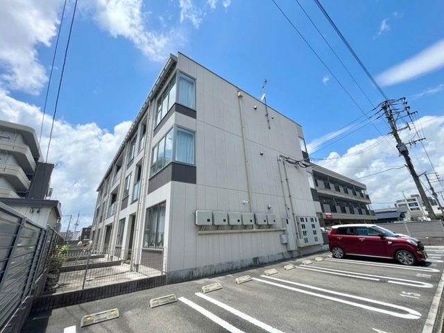 ユニヴァリィ　プロムナード