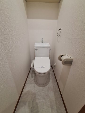 ラテール北戸田のトイレ