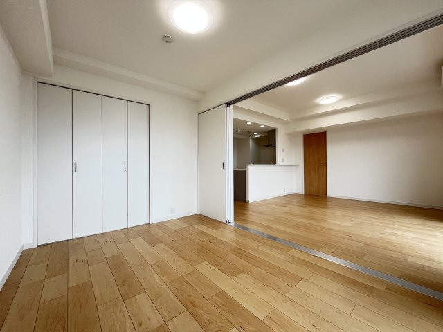 グリーンパーク綾瀬24の洋室