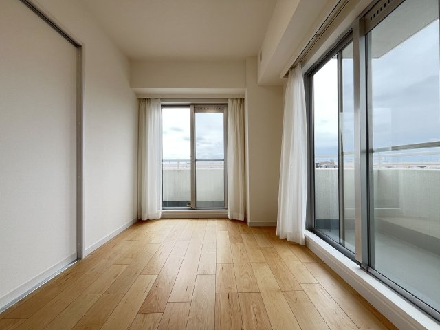 グリーンパーク綾瀬24の洋室