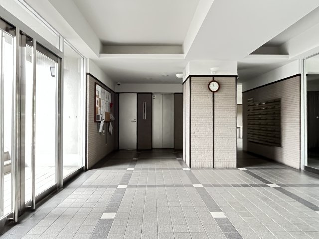 グリーンパーク綾瀬24のロビー