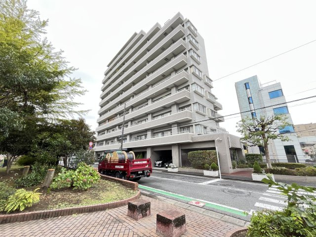 グリーンパーク綾瀬24の外観