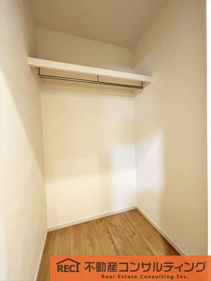 西宮市石在町　新築戸建の収納