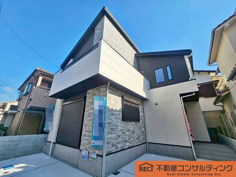 西宮市石在町　新築戸建の外観