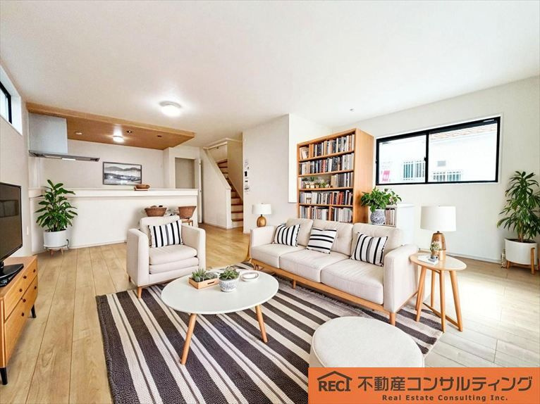 西宮市石在町　新築戸建の内装