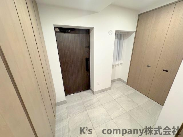 ●藤沢市鵠沼海岸1丁目　クリオ鵠沼海岸グランロア　204号室の玄関|玄関周辺スペース◇