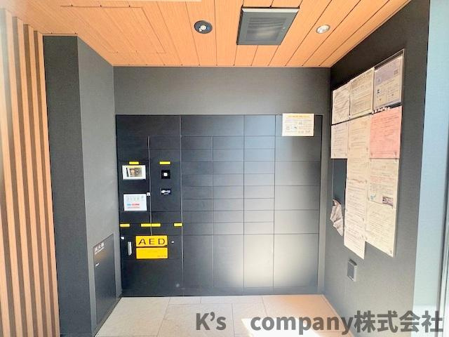 ●藤沢市鵠沼海岸1丁目　クリオ鵠沼海岸グランロア　204号室の設備|留守中でも宅配物が受け取れる宅配ボックス付き☆