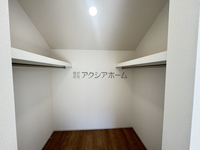 東村山市秋津町4丁目・全7棟　新築一戸建　6号棟の寝室|洋室8.5帖WIC