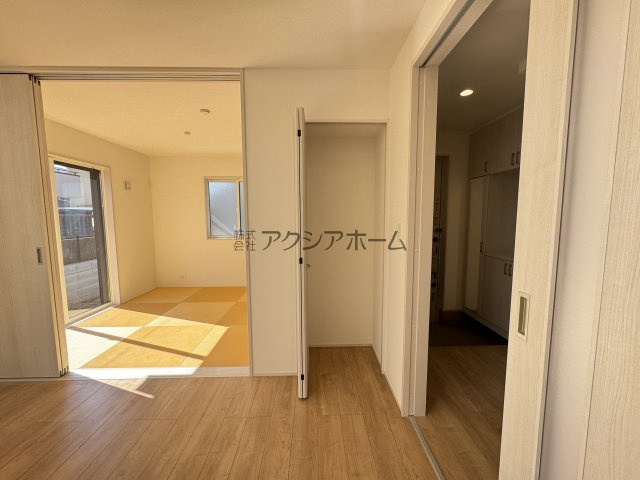 東村山市秋津町4丁目・全7棟　新築一戸建　6号棟の収納|リビング収納