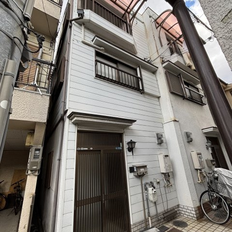 寝屋川市錦町貸家