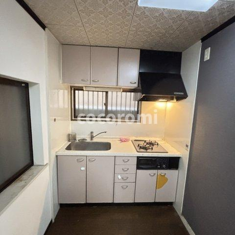 寝屋川市錦町貸家のキッチン