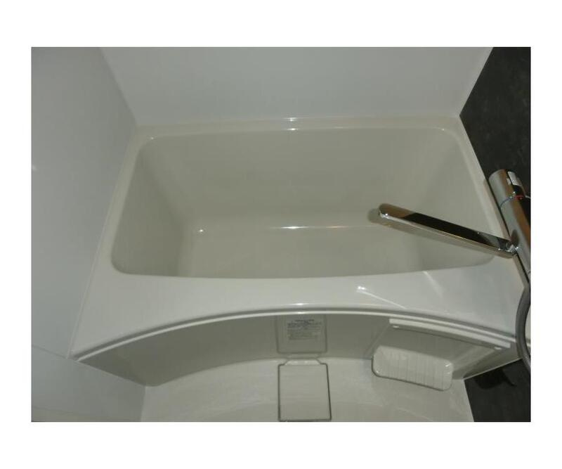 Ｃａｓｓｅｔａ　Ｃａｒｉｎａ（カゼッタ　カリーナ） の浴室