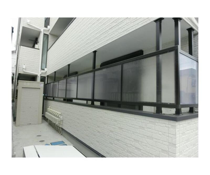 Ｃａｓｓｅｔａ　Ｃａｒｉｎａ（カゼッタ　カリーナ） のバルコニー