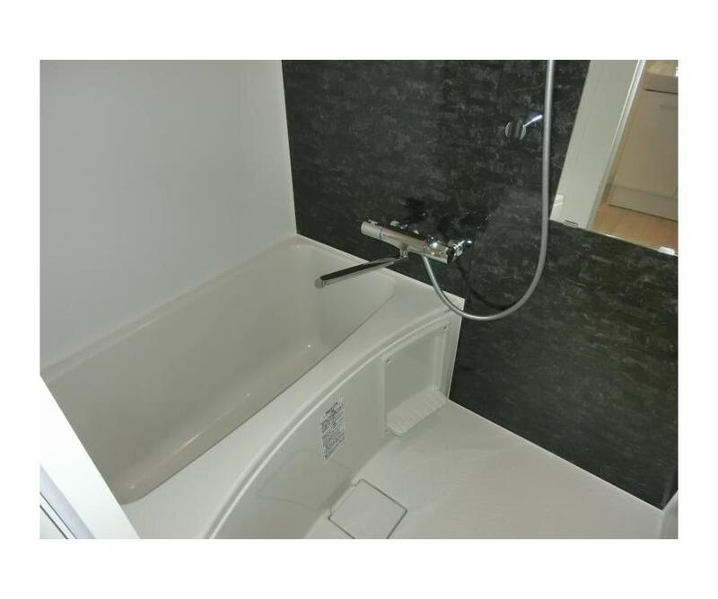 Ｃａｓｓｅｔａ　Ｃａｒｉｎａ（カゼッタ　カリーナ） の浴室