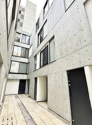 【ロビー】 | ヴォリュート門仲 | ロビーです