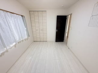 【洋室】 | 大和高田市奥田　令和2年7月建築中古戸建 | 個人の部屋や寝室として使える洋室です